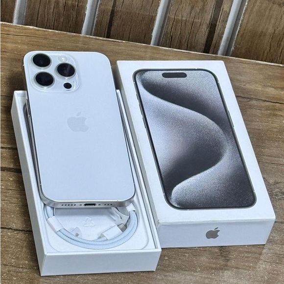 iPhone 15 pro - Picture 1 of 1